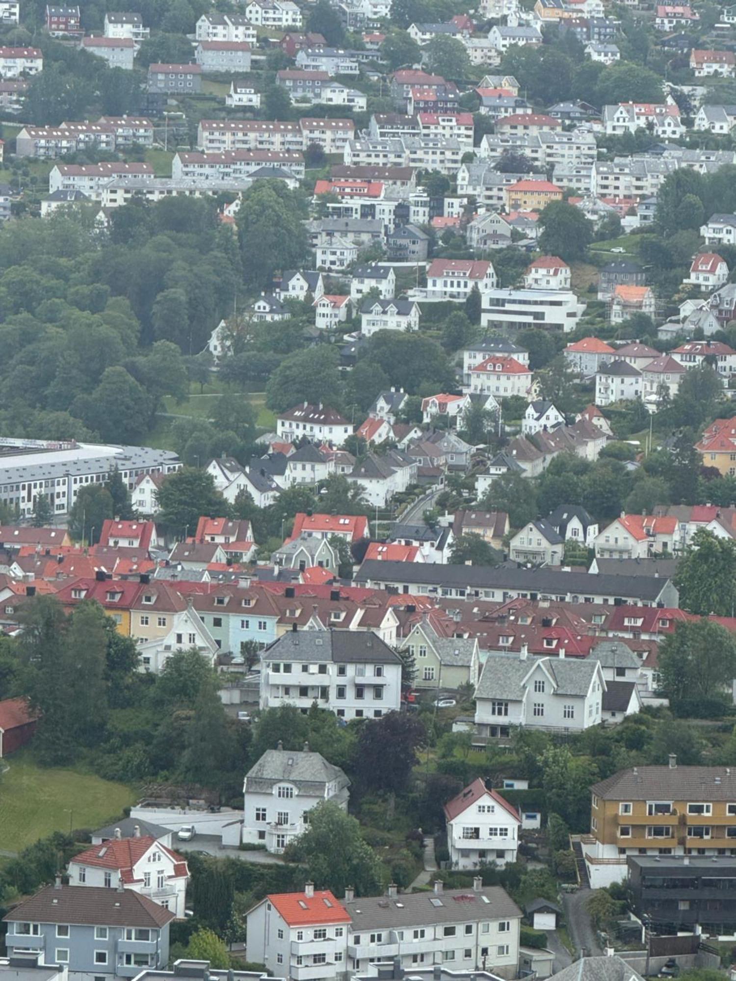 Modern Apartment With Free Parking Bergen Exteriér fotografie